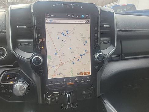 Used 2023 RAM 1500 Laramie image 12