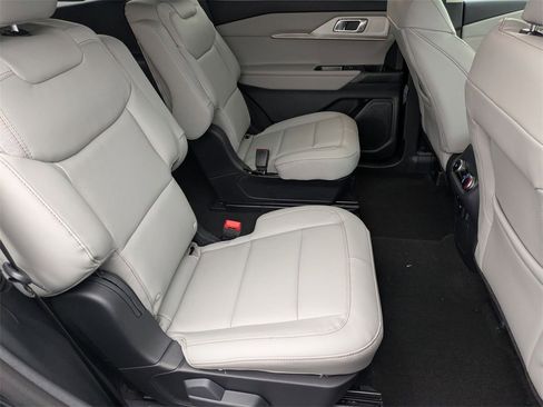New 2026 Ford Explorer Active w/ Active Comfort Package image 45