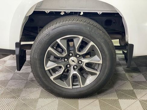 Used 2023 Chevrolet Silverado 1500 RST w/ Convenience Package II image 18