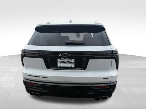 Used 2024 Chevrolet Traverse RS w/ LPO, Floor Liner Package AWD/4WD image 11