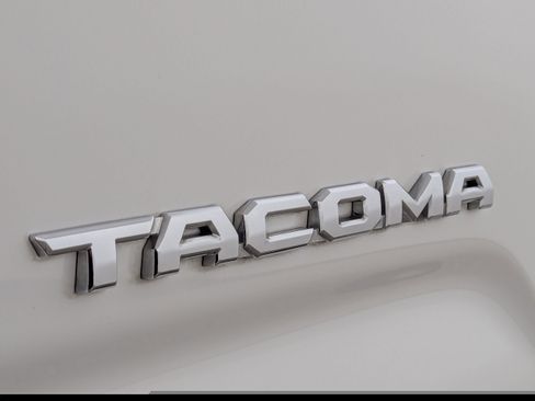 Used 2023 Toyota Tacoma SR5 RWD image 26
