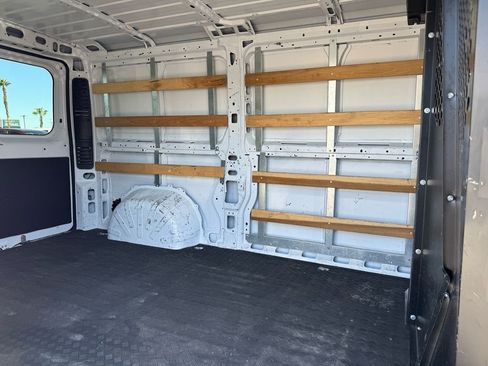 Used 2023 RAM ProMaster 2500 FWD image 21