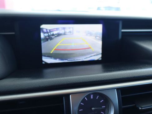 Used 2016 Lexus IS 200t RWD image 26