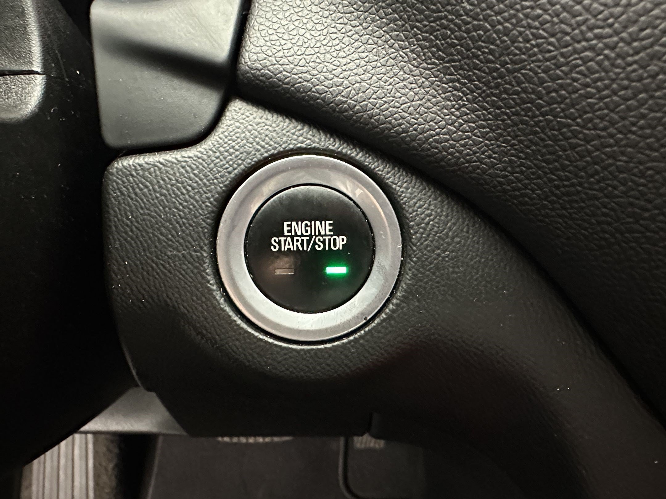 Certified 2019 Chevrolet Equinox LT AWD/4WD image 17