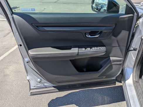 Used 2026 Honda CR-V Sport image 14