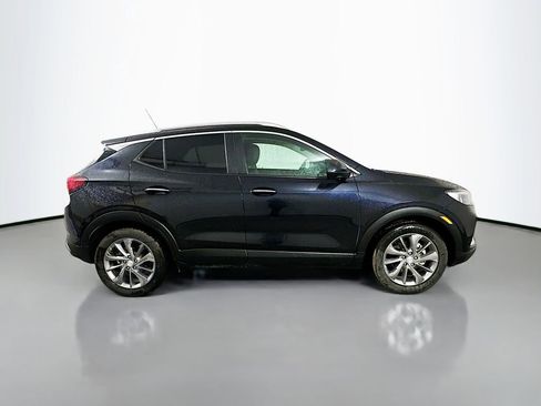 Used 2021 Buick Encore GX Select w/ Advanced Technology Package FWD image 4