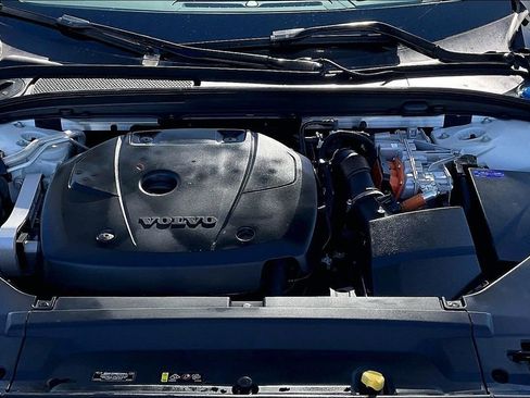 Certified 2023 Volvo S90 T8 Ultimate image 12