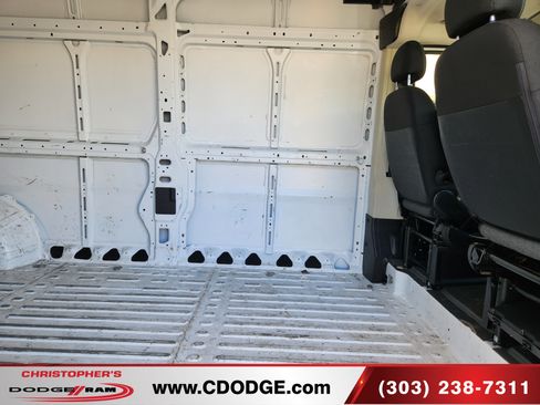 Used 2017 RAM ProMaster 2500 w/ Premium Appearance Group FWD image 19