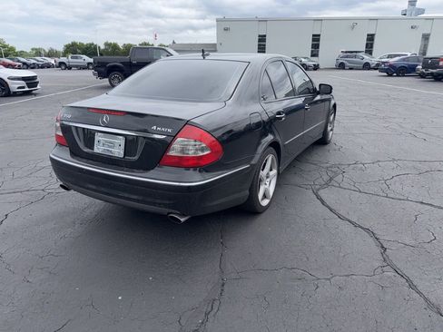 Used 2009 Mercedes-Benz E 350 4MATIC Sedan image 6