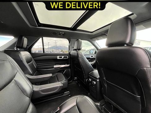 Used 2023 Ford Explorer XLT w/ Equipment Group 202A AWD/4WD image 20