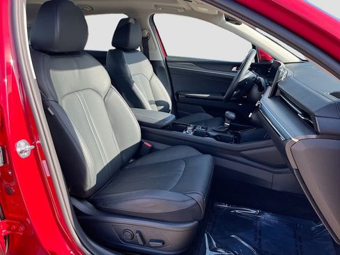 Certified 2025 Kia K5 EX image 28