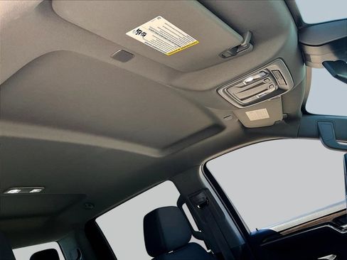 Used 2024 Chevrolet Silverado 1500 RST AWD/4WD image 30