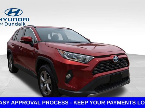 Used 2019 Toyota RAV4 Limited w/ Limited Grade Weather Package image 3