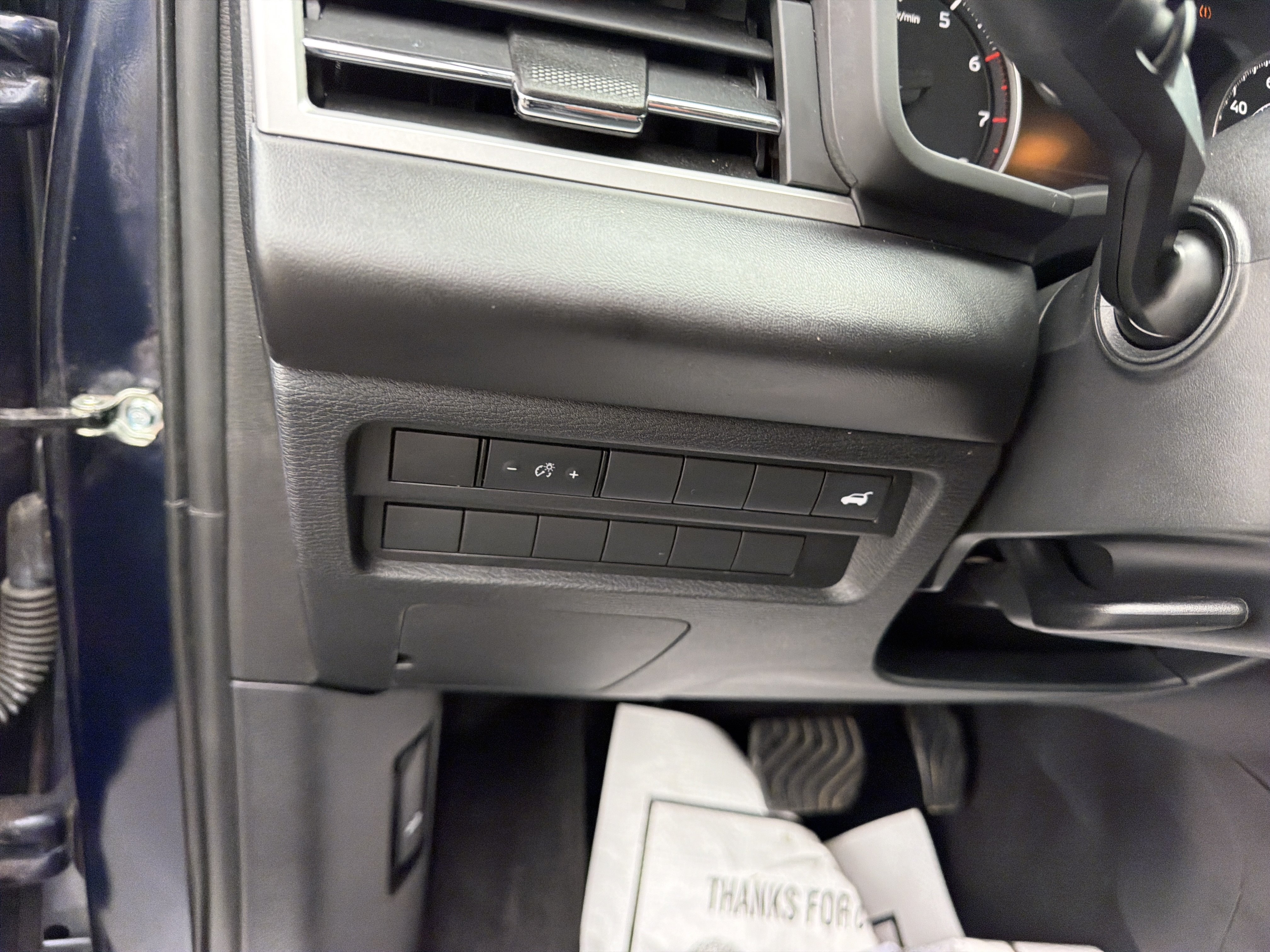 Used 2022 Mitsubishi Outlander SEL AWD/4WD image 18
