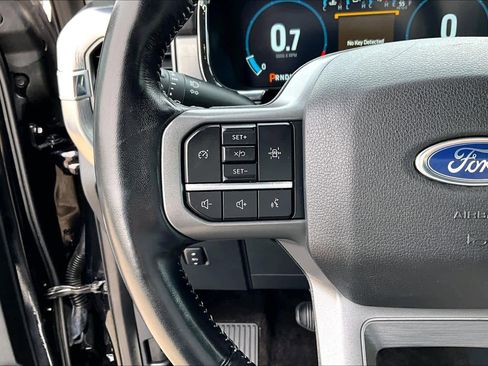 Used 2021 Ford F150 Lariat image 24