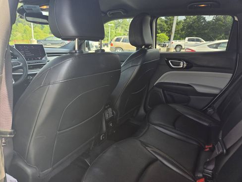 Used 2024 Jeep Compass Limited AWD/4WD image 30