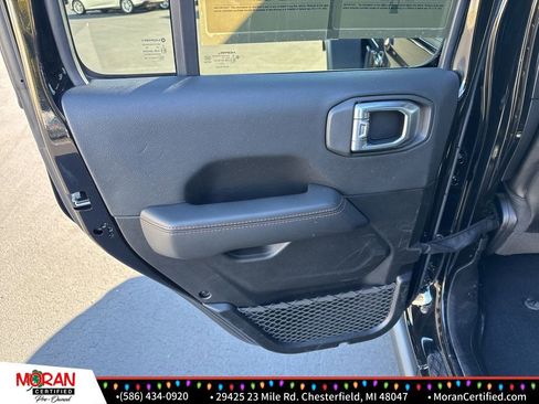 Used 2021 Jeep Gladiator Mojave image 29
