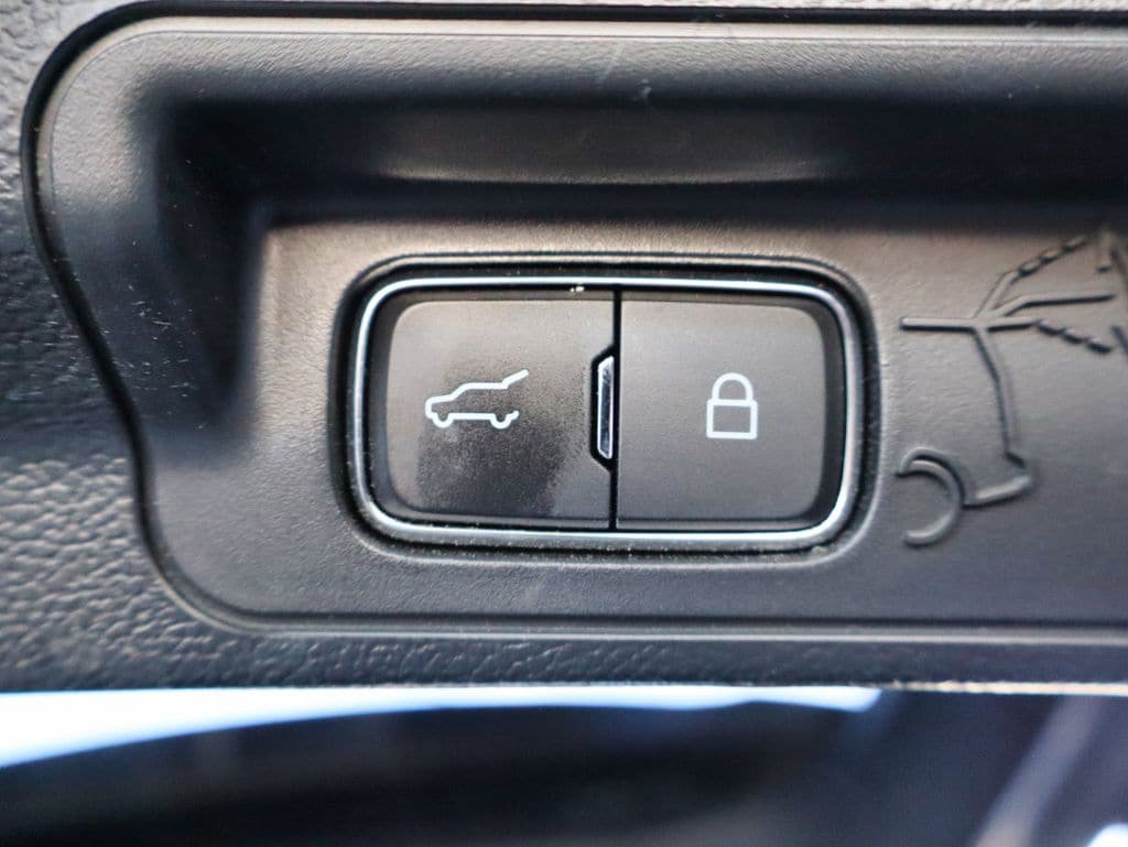 Used 2023 Ford Explorer ST w/ Equipment Group 401A AWD/4WD image 70