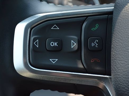 Used 2023 RAM 1500 Laramie AWD/4WD image 30