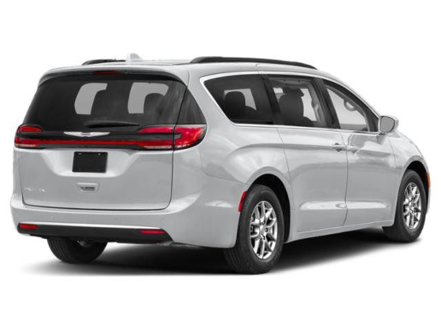 Used 2021 Chrysler Pacifica Limited w/ Uconnect Theater Family Group AWD/4WD image 2