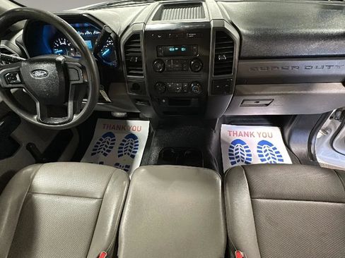Used 2017 Ford F250 XL RWD image 16
