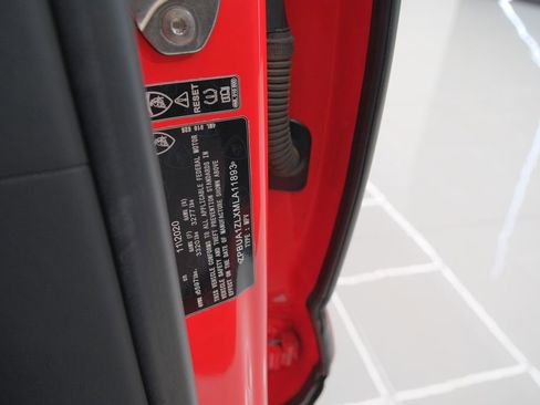 Used 2021 Lamborghini Urus image 60