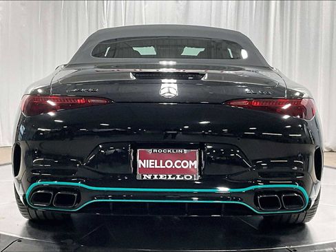 Used 2024 Mercedes-Benz SL 63 AMG AMG SL 63 image 9