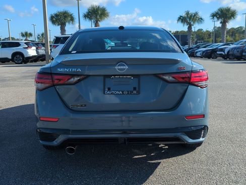 New 2025 Nissan Sentra SR w/ SR Premium Package FWD image 6