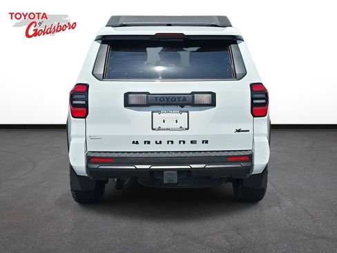 Used 2025 Toyota 4Runner TRD Off-Road Premium AWD/4WD image 6