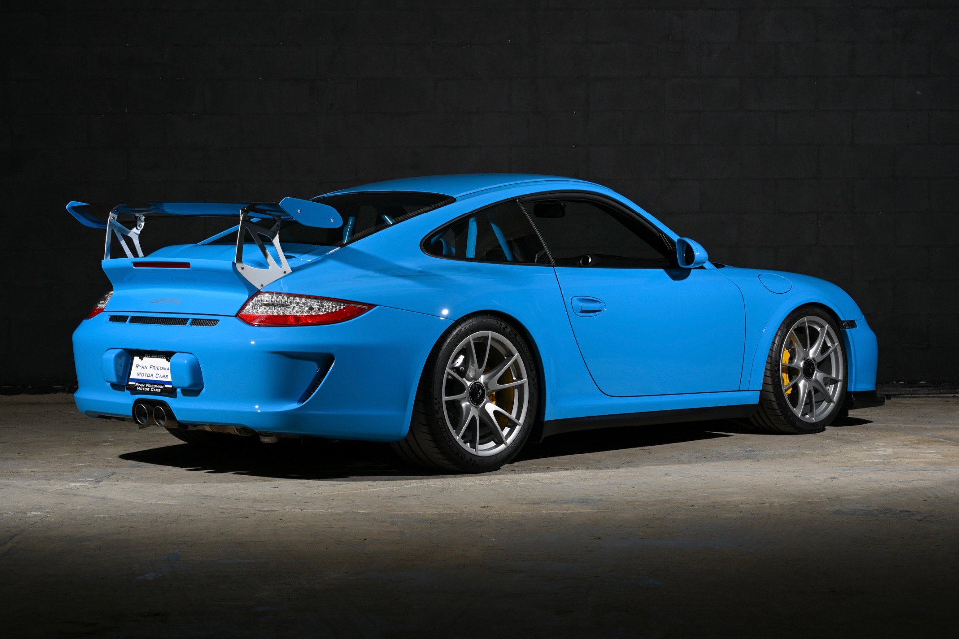 Used 2011 Porsche 911 GT3 RS RWD image 3