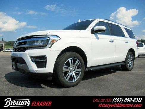 Used 2024 Ford Expedition Limited image 1