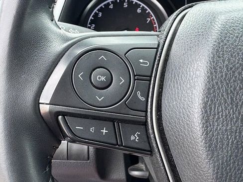 Used 2024 Toyota Camry SE image 18