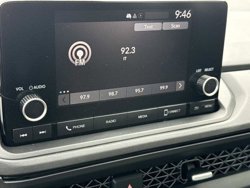 Certified 2023 Honda Accord EX image 5
