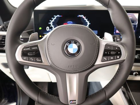 New 2026 BMW X5 xDrive40i w/ M Sport Package AWD/4WD image 3