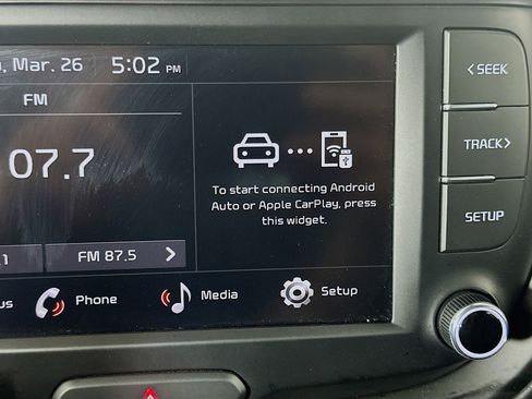 Used 2025 Kia Soul LX w/ LX Technology Package image 22