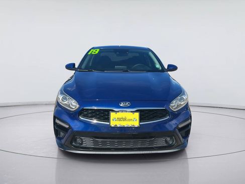 Used 2019 Kia Forte S FWD image 2