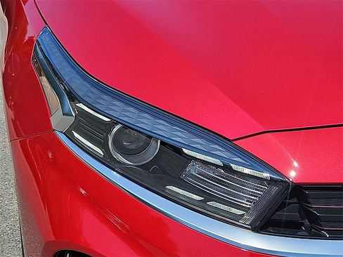 Used 2024 Kia Forte GT-Line w/ GT-Line Premium Package image 10