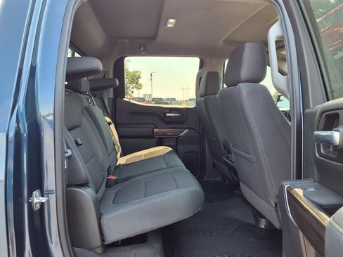 Used 2021 Chevrolet Silverado 1500 LT Trail Boss w/ Convenience Package II AWD/4WD image 30