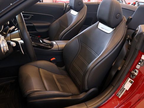 Used 2022 Mercedes-Benz SL 63 AMG 4MATIC image 5