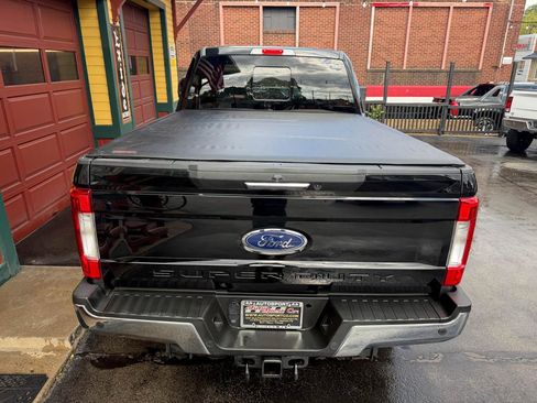 Used 2017 Ford F350 Lariat w/ Chrome Package AWD/4WD image 6