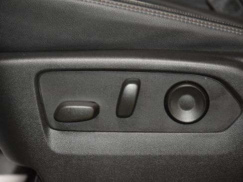Used 2024 Chevrolet Silverado 3500 High Country w/ Technology Package AWD/4WD image 44