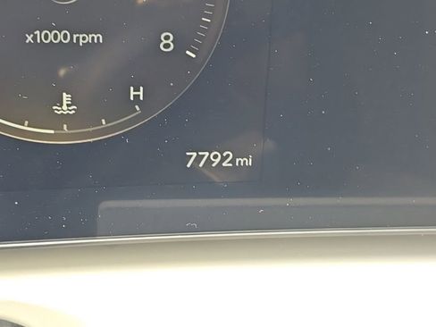 Certified 2025 Hyundai Tucson Limited image 18