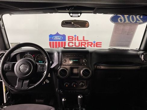 Used 2016 Jeep Wrangler Sport AWD/4WD image 16