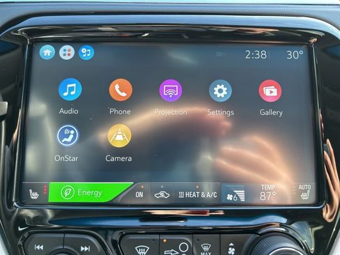 Used 2017 Chevrolet Bolt Premier w/ Infotainment Package image 29