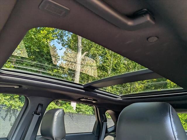 Used 2022 Ford Edge ST w/ Equipment Group 401A AWD/4WD image 32
