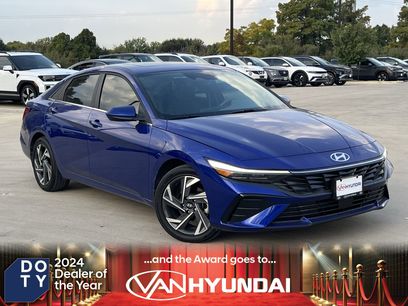 Certified 2025 Hyundai Elantra SEL