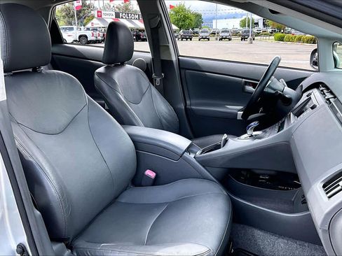 Used 2010 Toyota Prius Five image 8