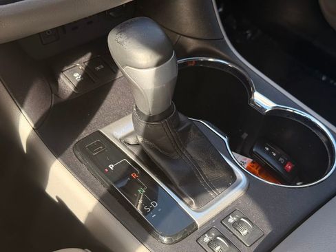 Used 2019 Toyota Highlander XLE image 33