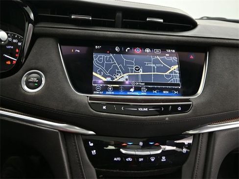 Used 2017 Cadillac XT5 Platinum image 13