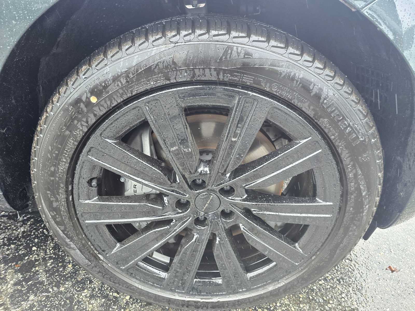 New 2026 Land Rover Range Rover Long Wheelbase SE AWD/4WD image 9